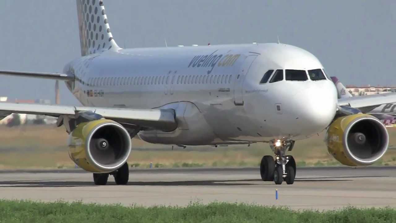 Vueling Airlines EC-KDH HD