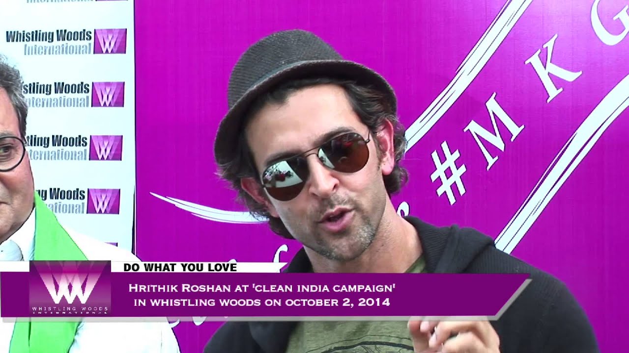 Hrithik Roshan at 'Clean India Campaign' | Whistling Woods International