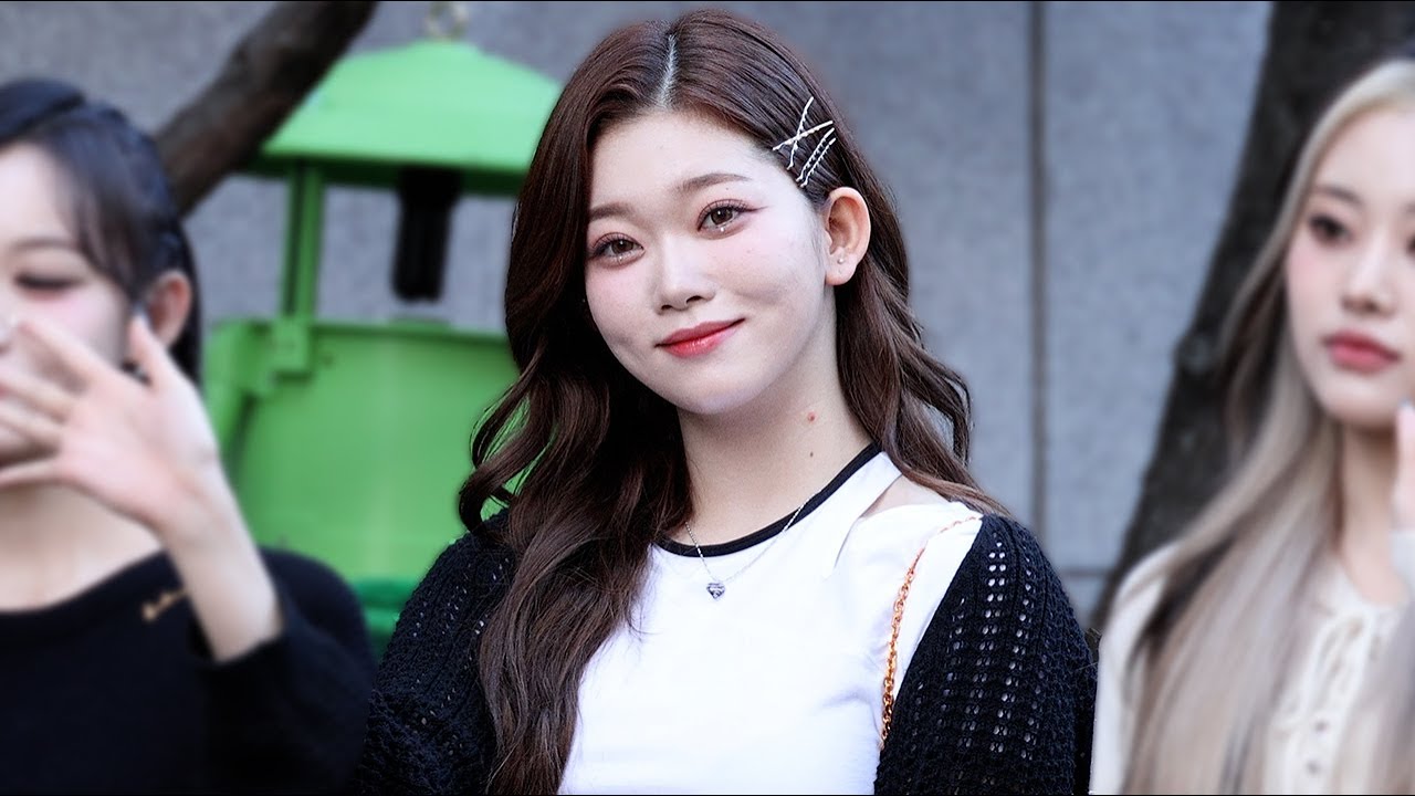 220902 Billlie “TSUKI” (빌리 츠키) 컴백 뮤직뱅크 출근길 직캠