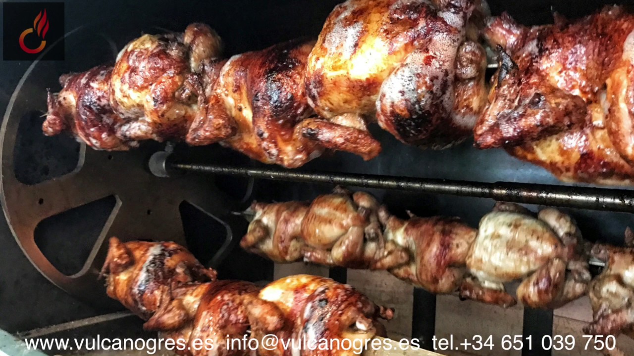Puesta en marcha/ start up planetario asador de pollos peruano, carbón bajo  pollos 