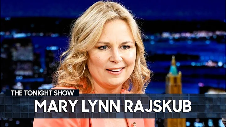 Mary Lynn Rajskub Has a Whole Chapter About Harris...