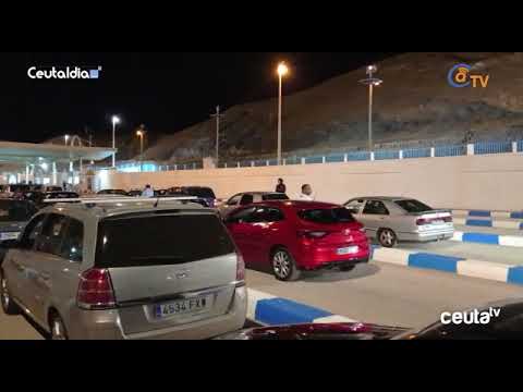 Unas 1.200 personas cruzaron la frontera en ambos sentidos en la primera noche de la reapertura