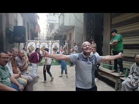 شاهد الان العريس يرقص على مزمار بلدى