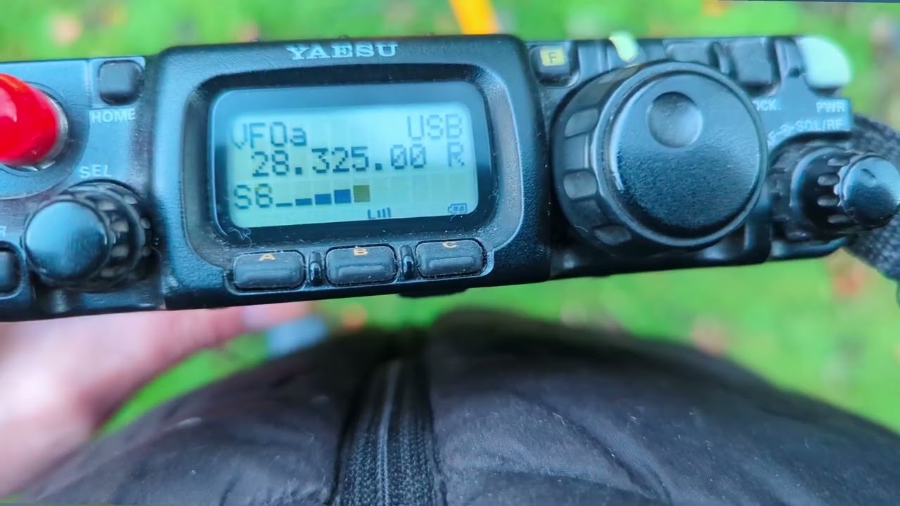 Tripod Mounted Positive V Dipole - First Test 10m - 40m RX