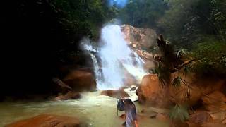 Seminyang Waterfall - 蜗牛寻瀑迹 Snail-WORKS in Quest of Malaysia ...