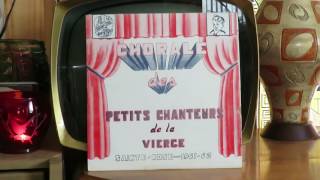 Video thumbnail of "Le Joyeux promeneur - Chorale des petits chanteurs de la Vierge 1961-62"