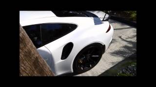 White Porsche 911 GT3RS