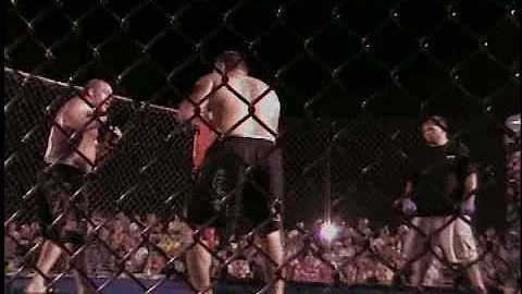 Hardrock MMA 9 Jerry Burns vs Roger Minton PRO Hea...