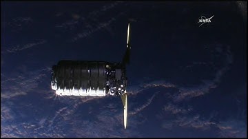 Cygnus OA-9 "SS J.R. Thompson" Rendezvous, Grapple, & Berthing (time lapse)