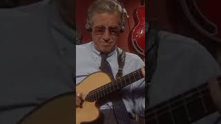 Chet Atkins – Fingerstyle Workshop at jazzlegendlessons.com #jazzguitar #jazzguitarist #jazzmusician