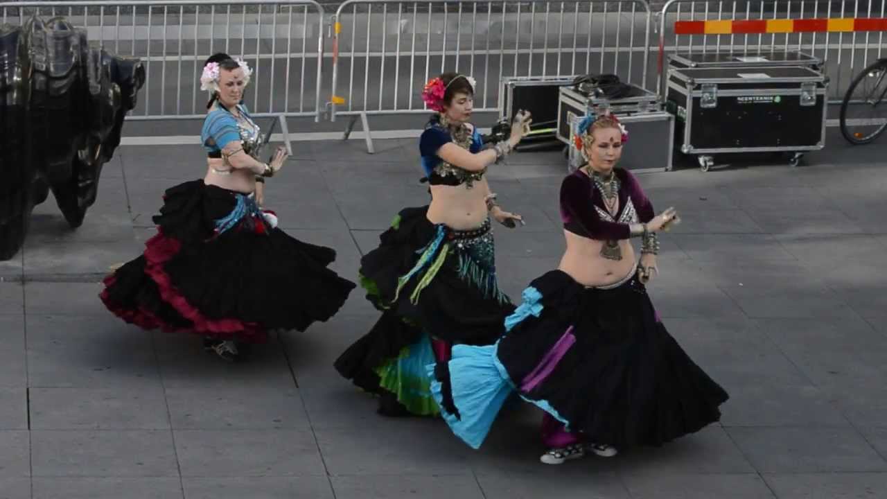 Orientalisk, persisk och kurdisk dans på KulturNatten Uppsala 2013