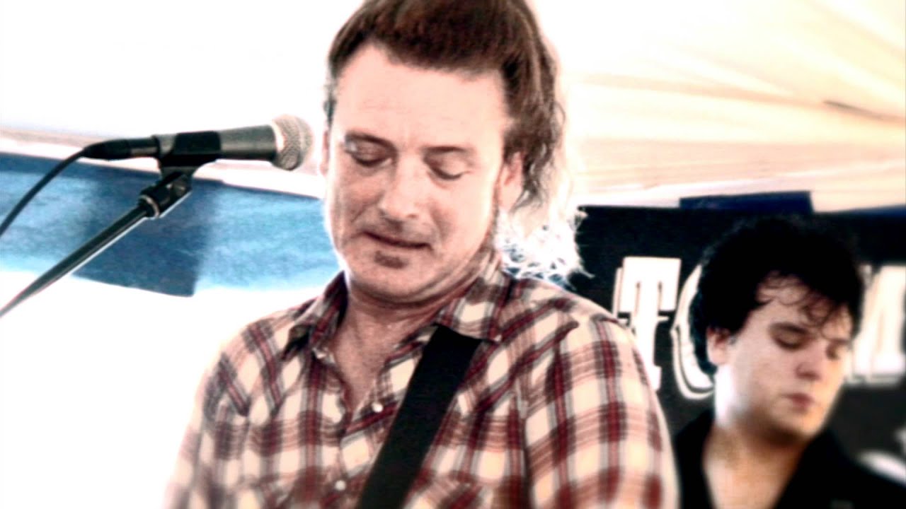 Tommy Brunett & Band by Marita Ferre