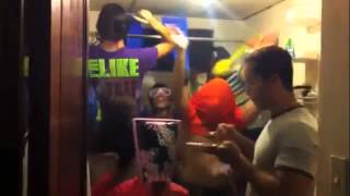 Harlem Shake Bathroom Style