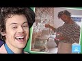 Harry Styles Sorprende A Fan en su CASA y Le Dio De Comer a su Pez!