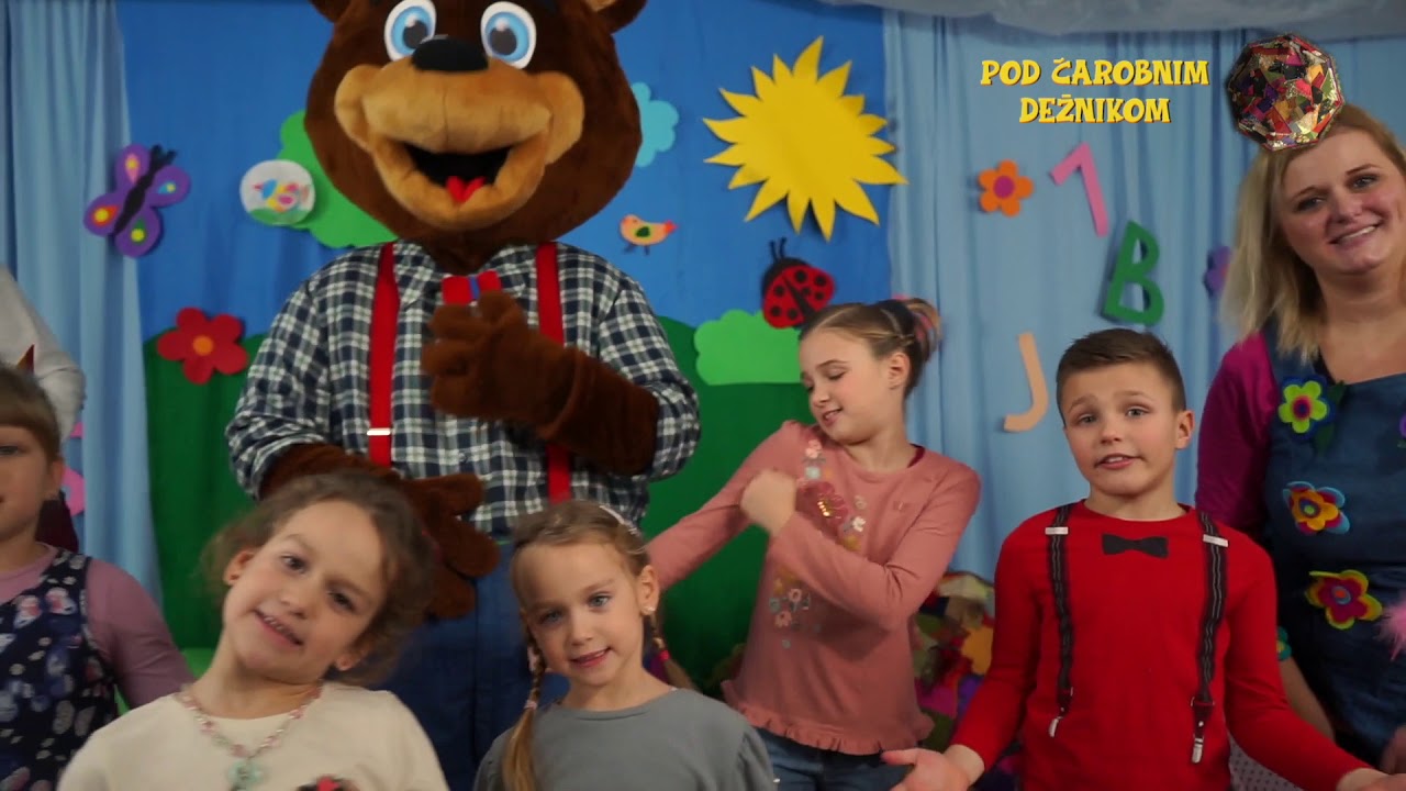 Meseci v letu - otroška pesmica-Tjaša Pustotnik