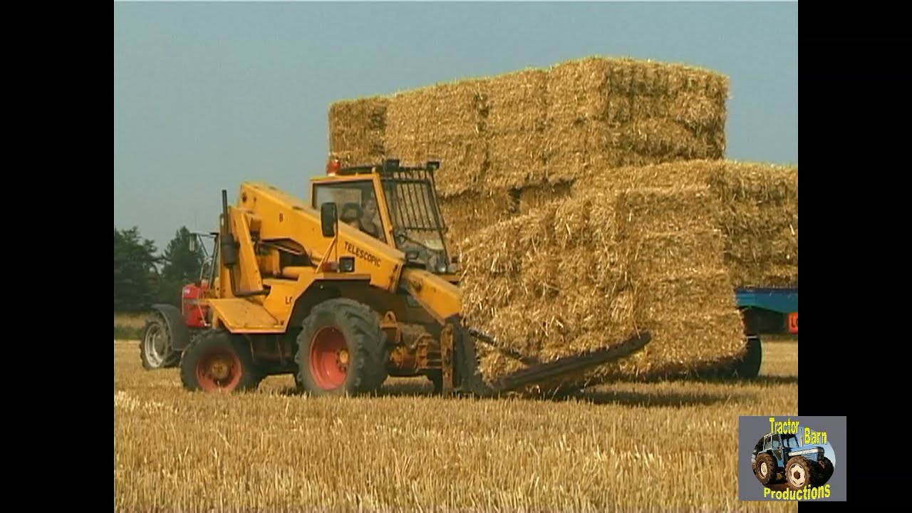 MASSEY FERGUSON 3075 AND JCB LOADALL 520-4 COLLECTING BALE PACKS