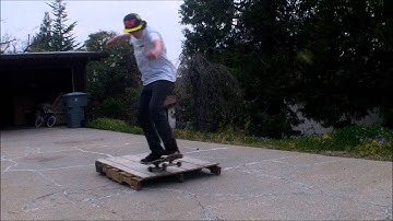 Windows Live Movie Maker Slow-Mo Test With Sound(First Time)