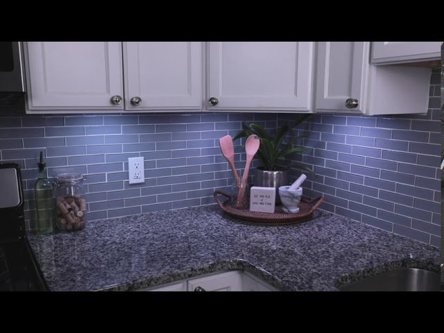 BLACK+DECKER® PureOptics™ LED PUSH WIRE® Under Cabinet Lighting - Full  Overview on Vimeo