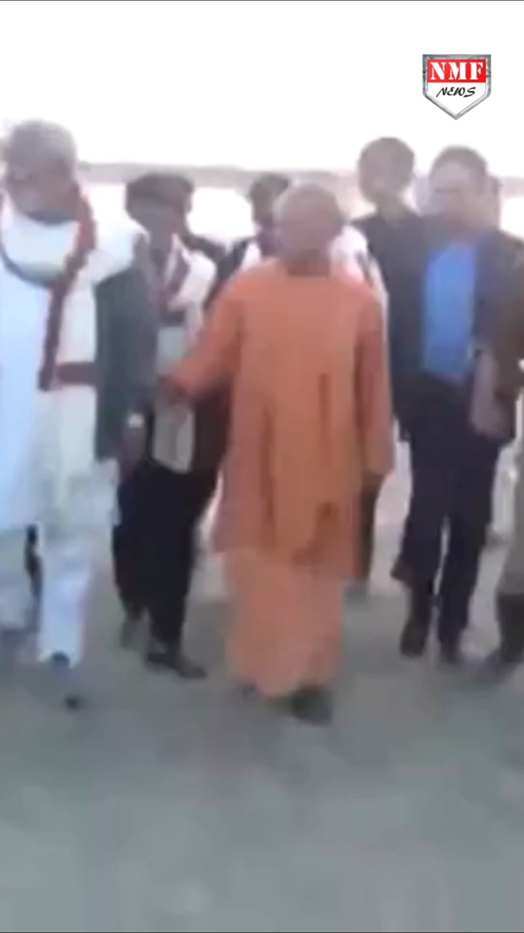 महाकुंभ मेला क्षेत्र में आग की घटना के बाद मौके पर पहुंचे CM योगी, लिया हालात का जायजा।