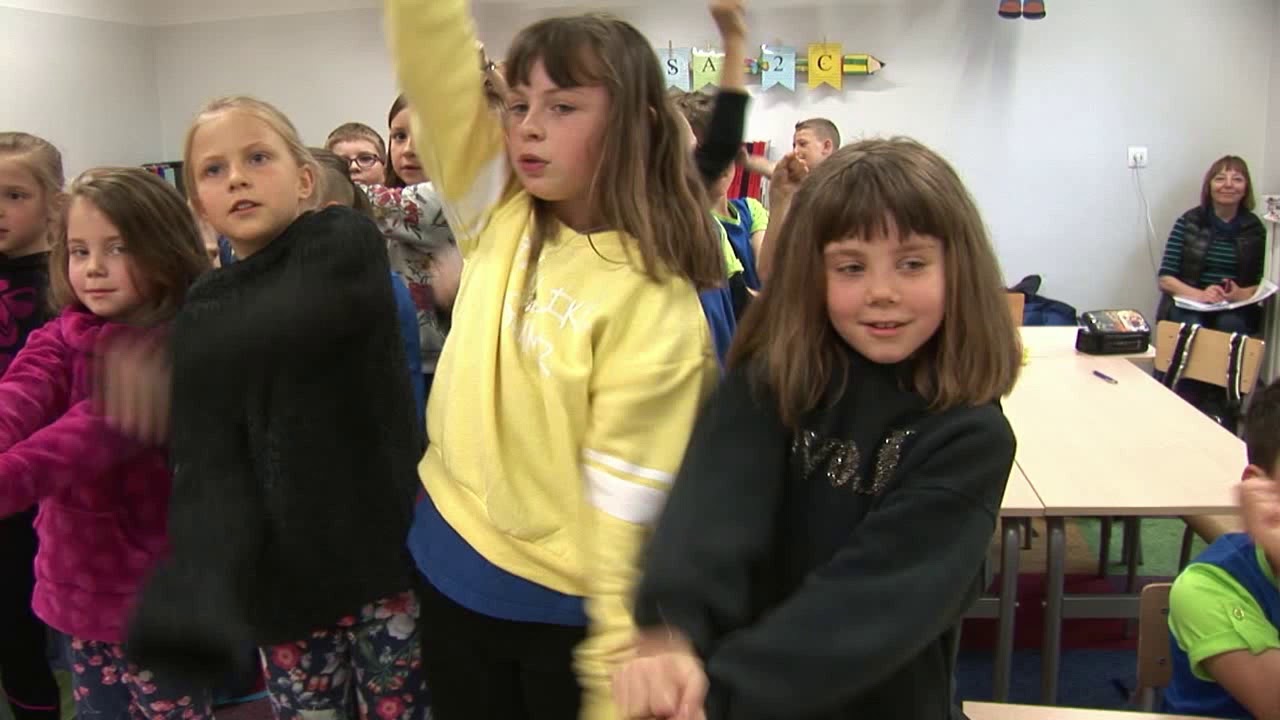 Dzieci uczą się, gdy są szczęśliwe (angielski w klasach 1-3)