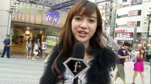 fashiontv | FTV.com - Angelababy- Welcome Tokyo in Asakusa Shibuya - DayDayNews