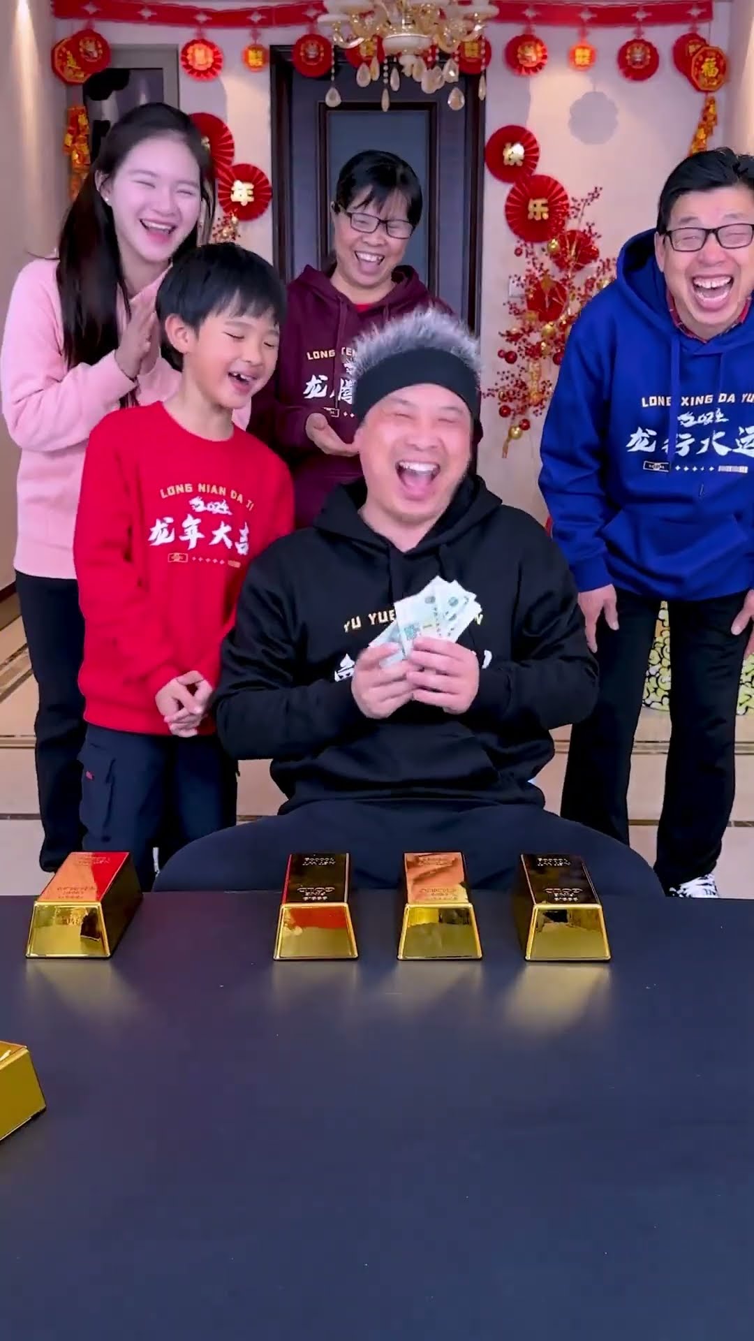 Gold Brick Blind Box Challenge, Who Is The Lucky Winner?#Funnyfamily #Partygames #Challenge #Funny