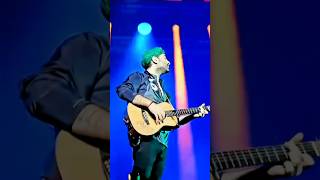 jhoome jo Pathaan 🖤🔥 | Arijit Singh Live | rocking performance |