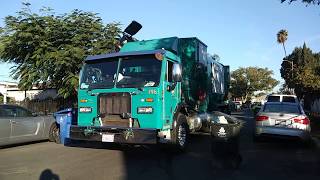 L.A. Sanitation ASL on Trash 36196