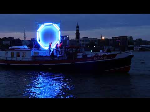 Nana Petzet - Lichtfalle Hamburg - Teil 1