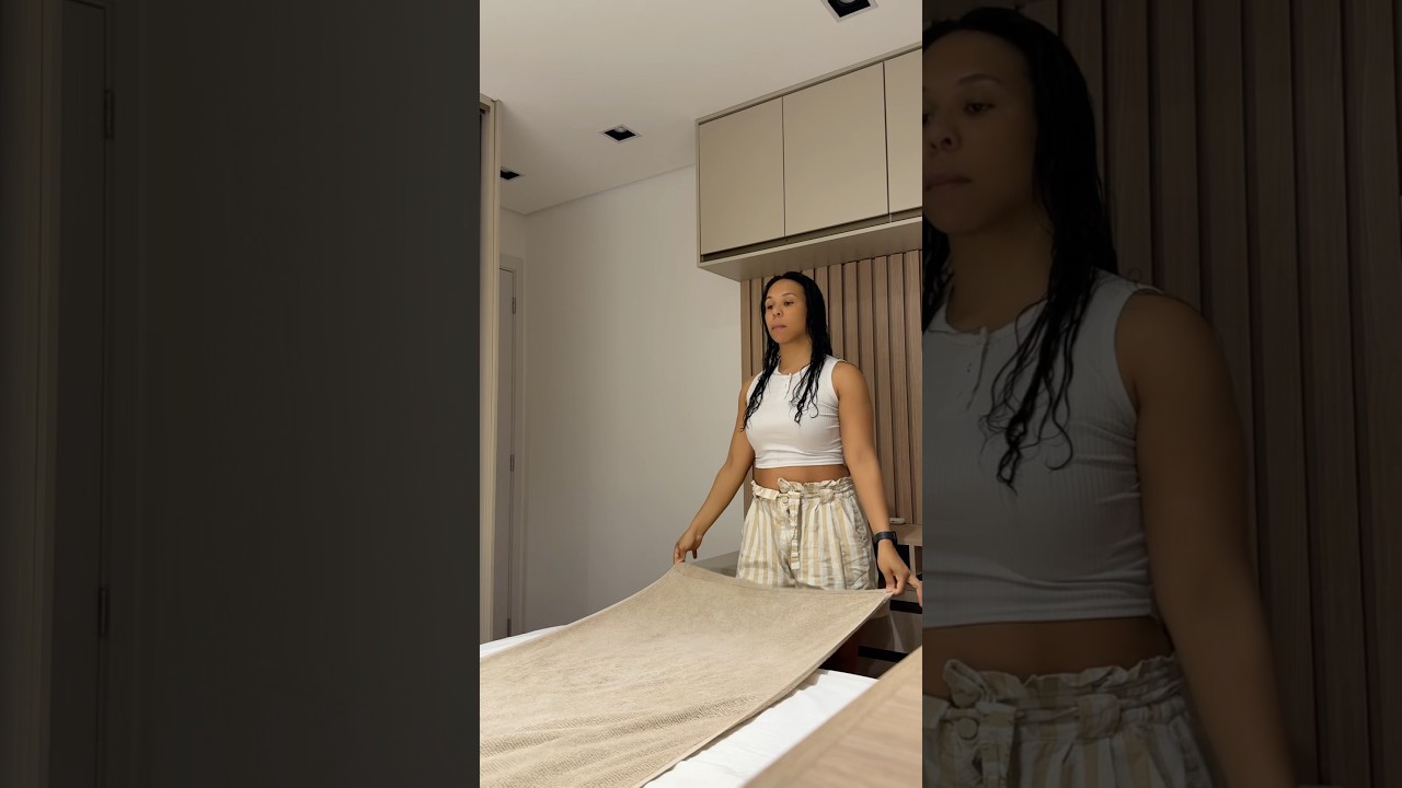 Expectativa: Bate Cabelo 😌 Realidade: Bate Testa HAUAHAUAHUA 🗣️😂 #react #hacks IB: @aurax_real