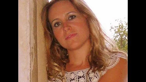 Ave Maria by Caccini - Aurora Gmez, soprano