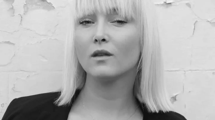 Amy Finlayson | Chic Management