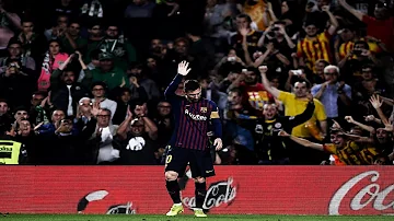 Crazy Reactions on Legendary Messi Goals | HD