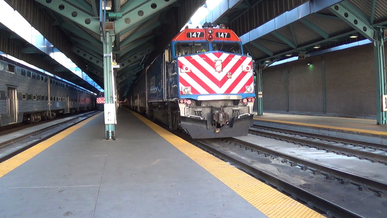 [HD] Metras At Ogilvie Transportation Center 102515 YouTube