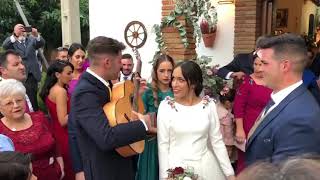 Video thumbnail of "Novia canta al novio en su boda. Hay algo especial en ti. Boda Rafa y Lidia. Cover sarayma"