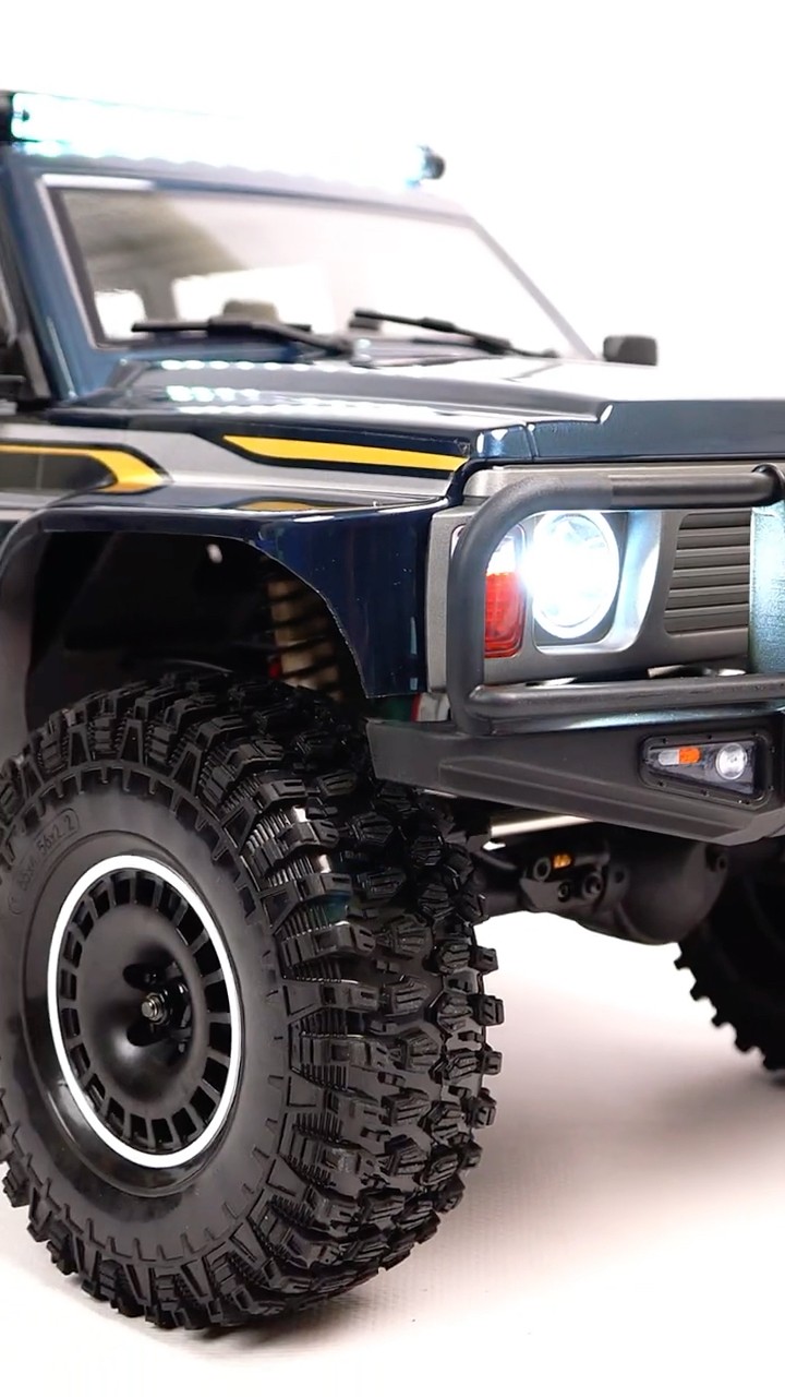 YiKong 4107 1/10 4WD RC Crawler Nissan Safari Patrol