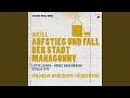 Miniature de la vidéo de la chanson Aufstieg Und Fall Der Stadt Mahagonny: Akt Iii. Nr. 20 "Erstens, Vergesst Nicht, Kommt Das Fressen"