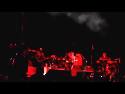 Sussie 4 - Mucho Corazón Con Francisca Valenzuela (En Vivo en el Vive Latino 2013)