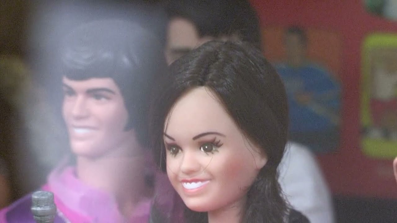 Doll and Toy Museum Tour Canal Winchester Ohio - YouTube
