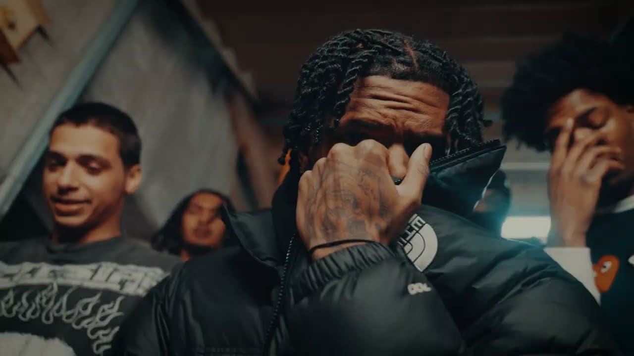 Lil Lo - Walk With Ah Shovel