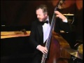 Miniature de la vidéo de la chanson Oleo