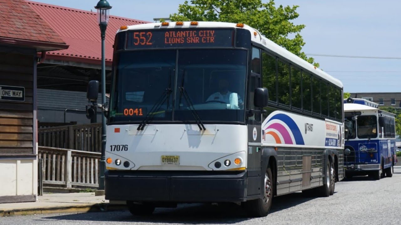New Jersey Transit On Board MCI D4500CT [17087] 552 Bus From Atlantic