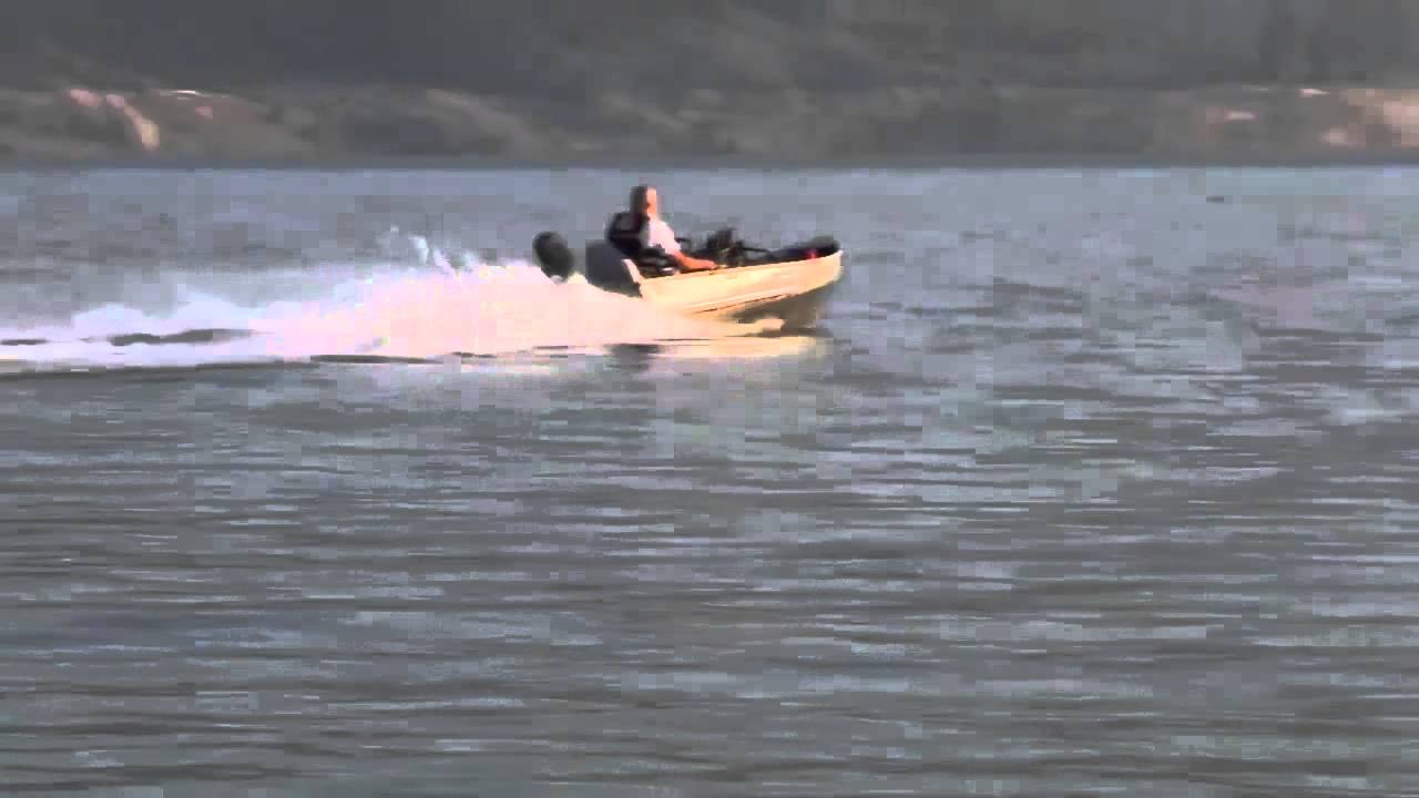 The HotBoat - YouTube