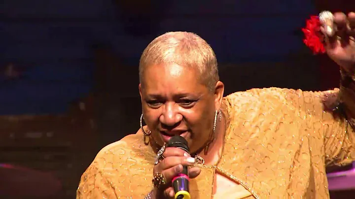Linda Wright - Music Scene