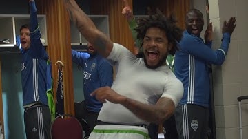 Román Torres dances following Brian Schmetzer