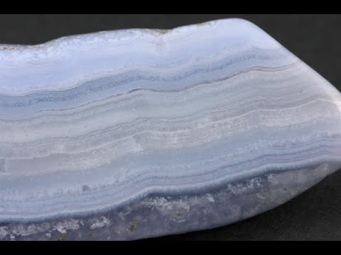 ブルーレースアゲート 原石 磨き 68g Blue Lace Agate - YouTube