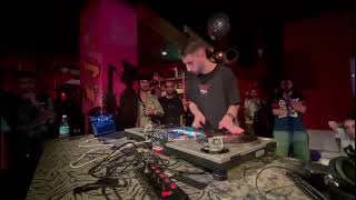 Download Lagu WallDot - DMC Italy 2025 MP3