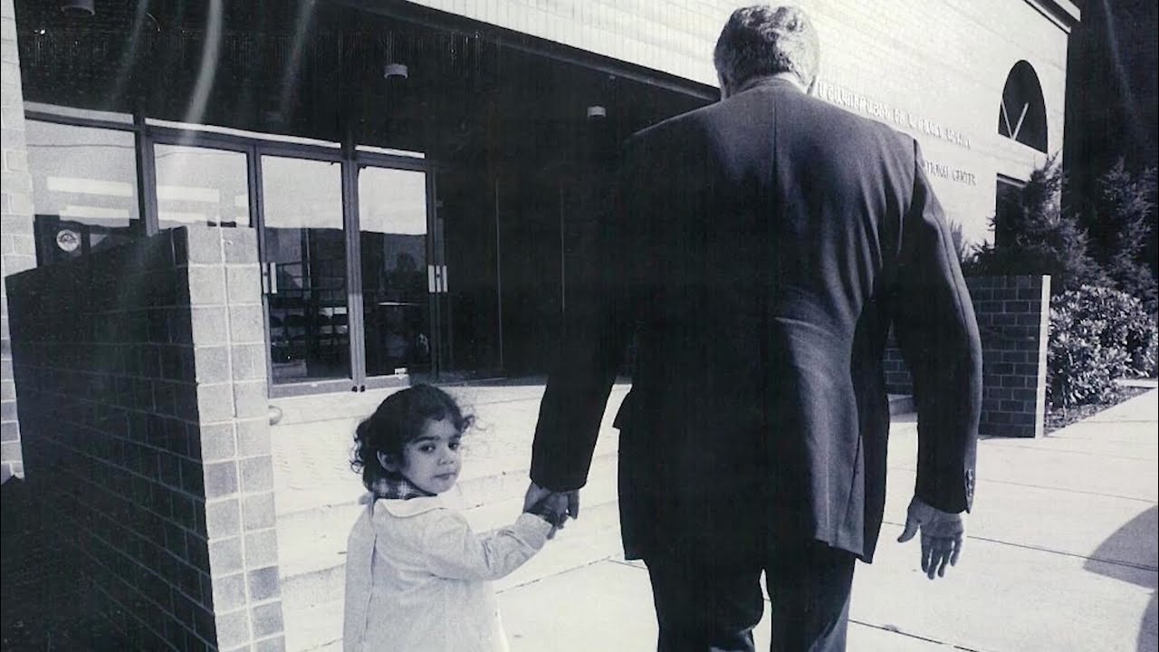 Armenian Bilingualism in America: Preserving Language & Identity