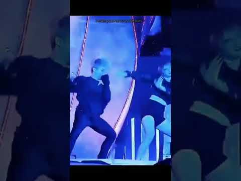رقص تشينغ شياو بطلة الوقوع في حب ابتسامتك مع جيمين Bts Chengxiao Jimin جيمين Bts Btsshorts