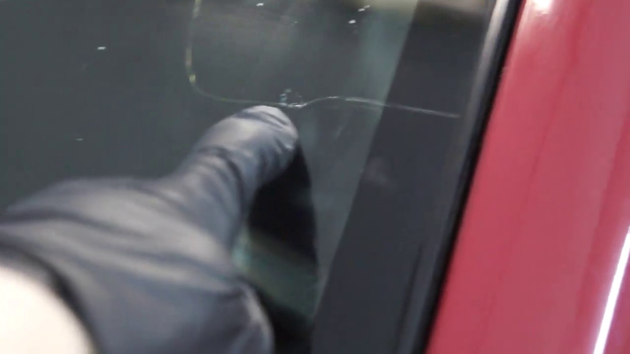 Трещина на лобовом стекле, старая, после ремонта. - YouTube